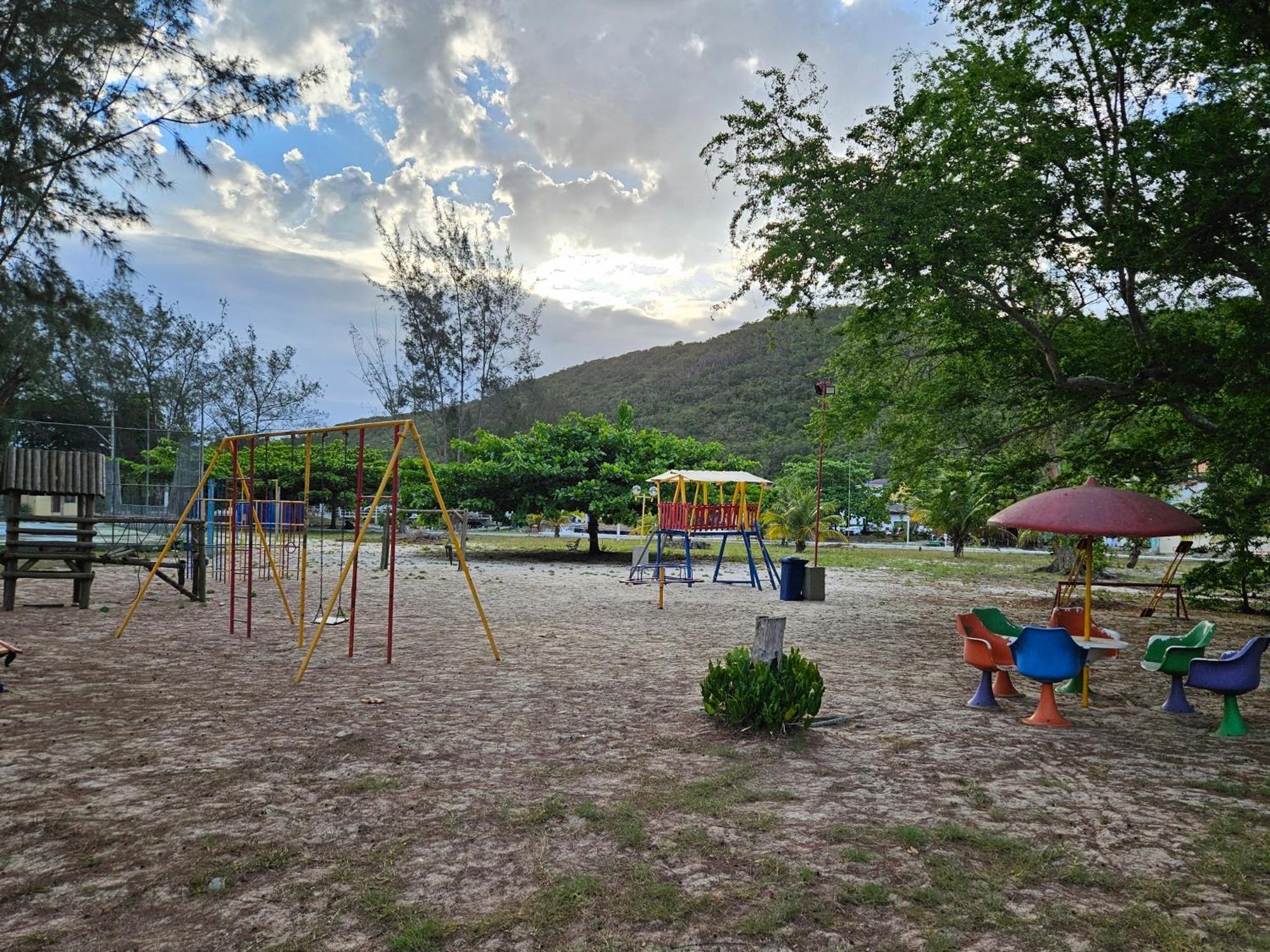 Condominio Cabo Frio Exterior foto